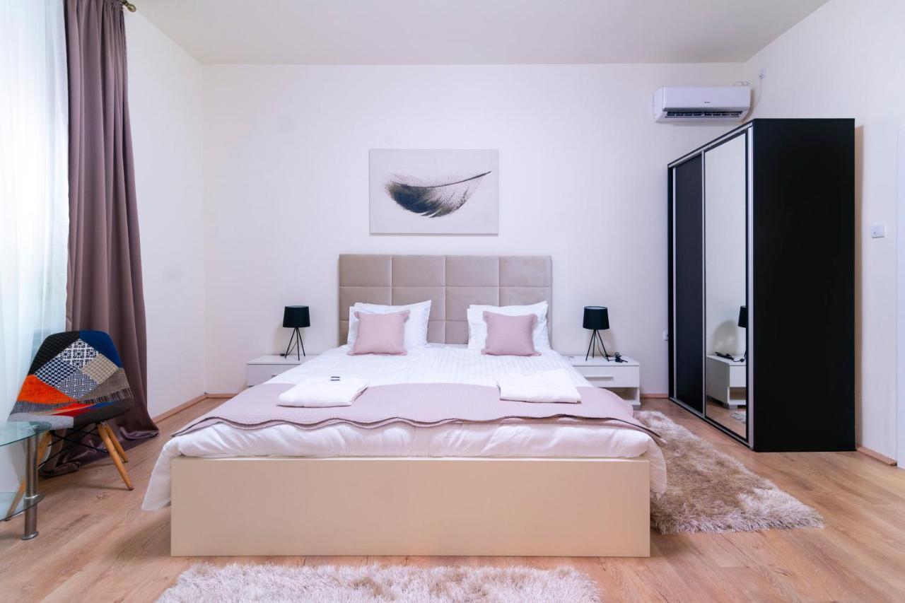 Jevrejska - Central Apartment With Free Parking Novi Sad Exterior photo